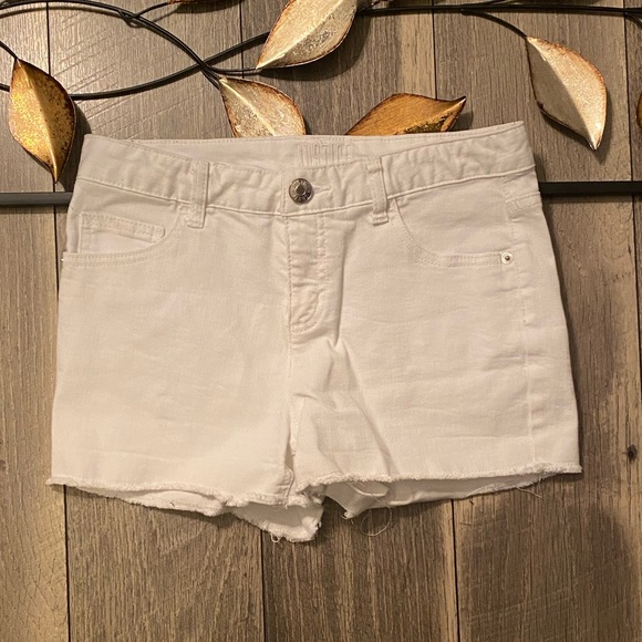 Justice Other - 🧡Justice Girl’s White Jean Shorts Size 16